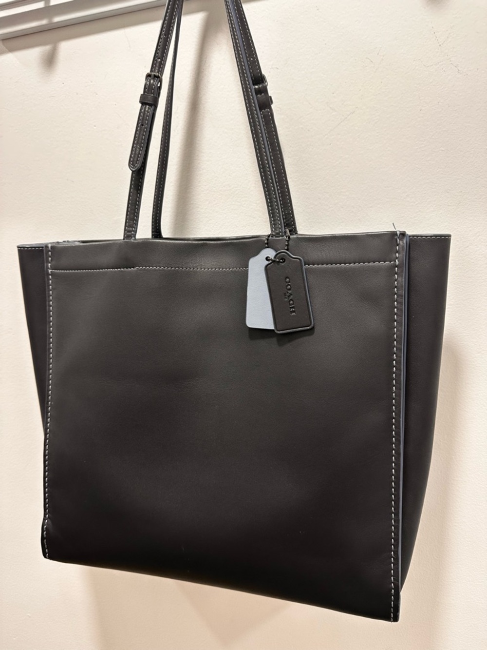 Coach Leather Tote Bag Black Structured Minimalist Work Bag Shoulder Bag - Picture 8 of 16